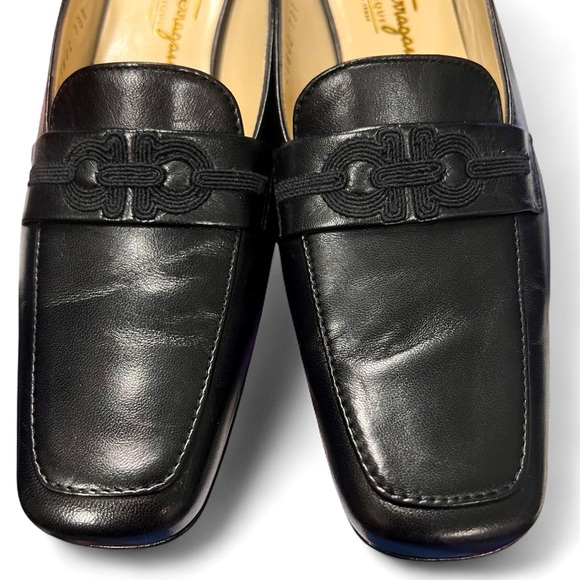 Salvatore Ferragamo Marcella Black Leather Mules with Leather Soles Size 7 3A - Picture 1 of 10